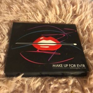 Make up for ever palette 9